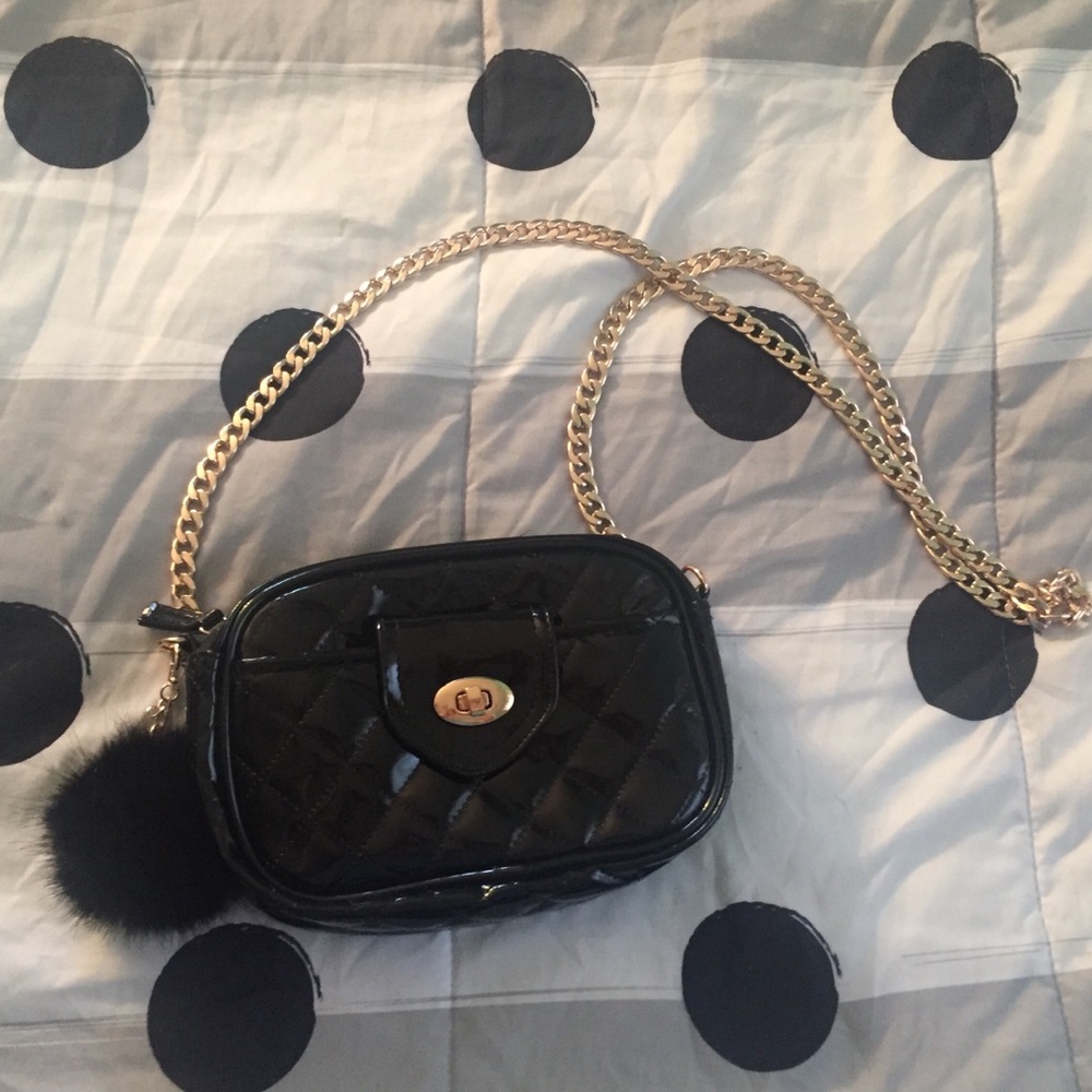 Ariana Grande mini crossbody purse